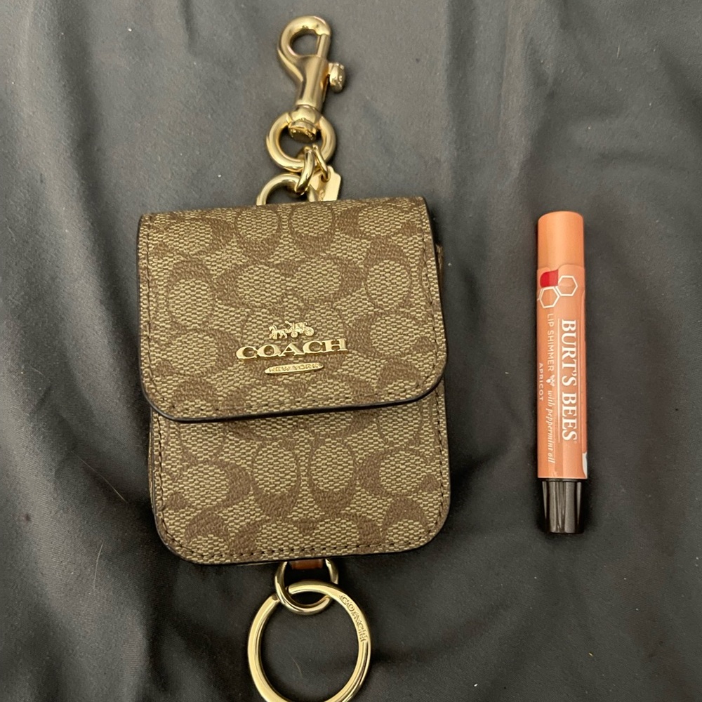 Authentic Coach Keychain. Bought from Coach outlet, but too big for my purse.